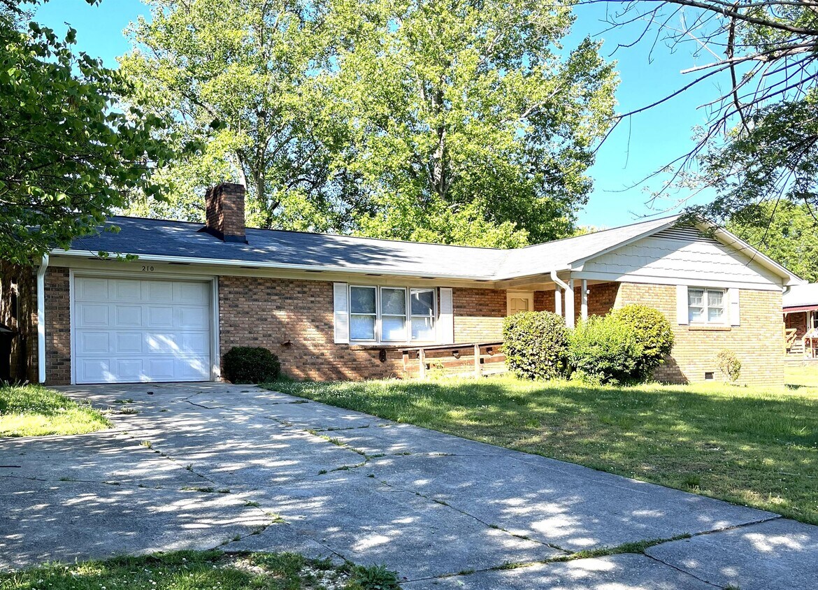 210 Childers St, Connelly Springs, NC 28612 House Rental in Connelly