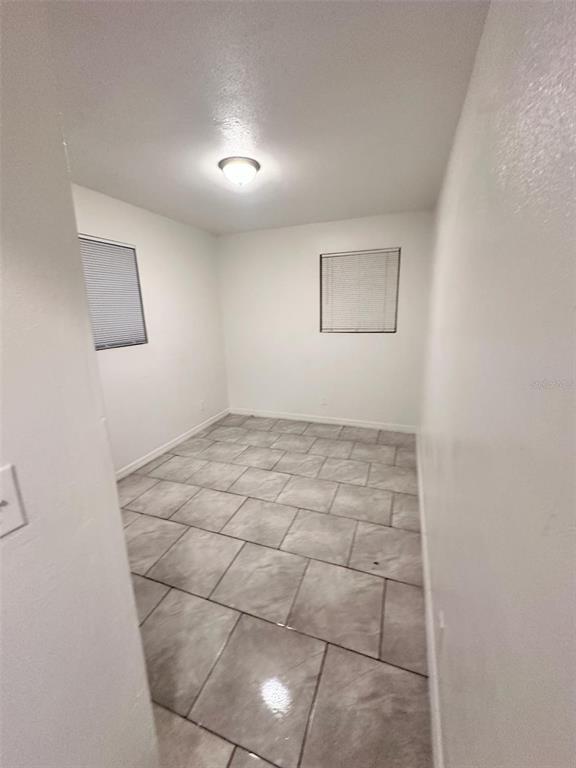 Foto del edificio - 420 Henry Butts Dr