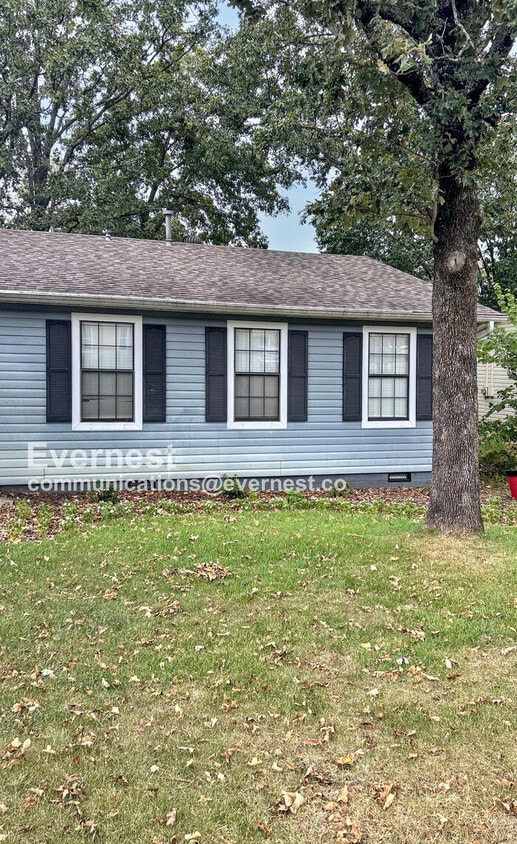 Building Photo - 710 Autumnbrook Cir