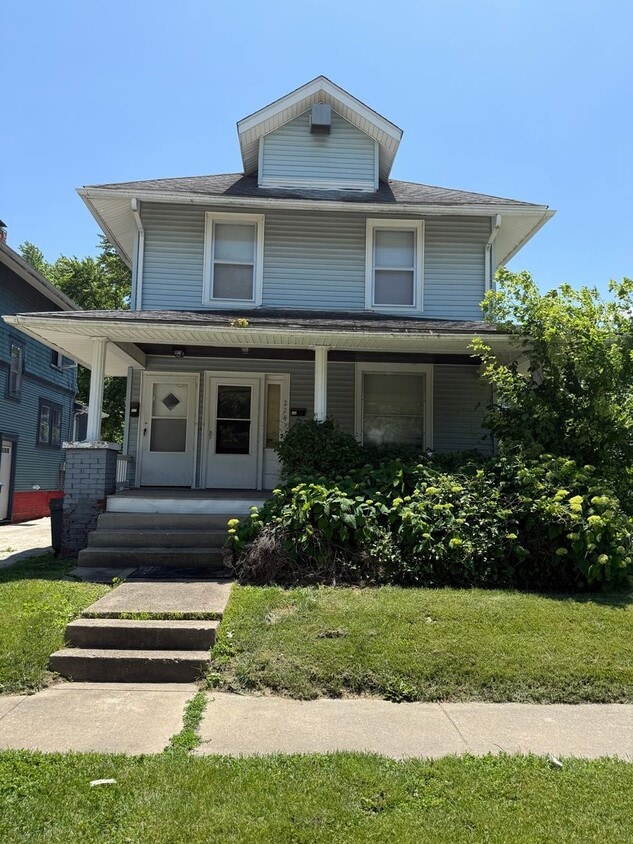 Primary Photo - Allen street duplex