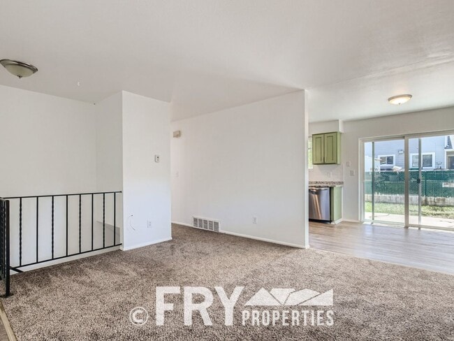 Photo - Updated large 2bed/1bath Townhome