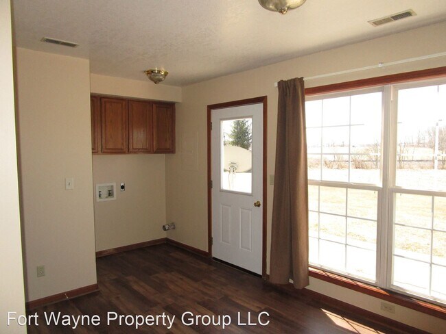 Building Photo - 2 br, 1 bath House - 401 Weeks Street