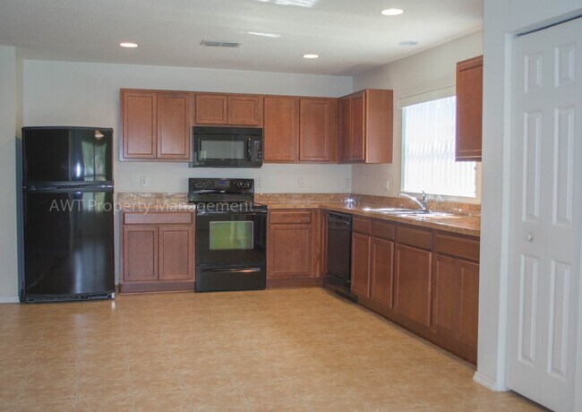 Building Photo - 58 Pergola Pl