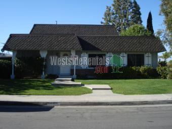 Foto principal - 4489 Larwin Ave