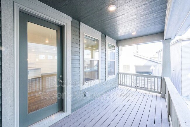 Foto del edificio - 9705 Bennett Peak St