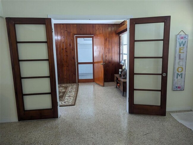 Foto del edificio - 2239 Hillview St