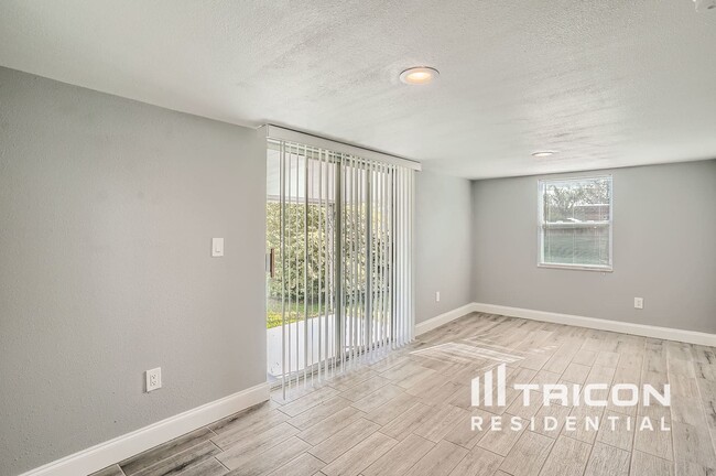 Foto del edificio - 3219 40th St N