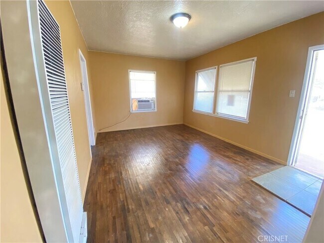 Foto del edificio - 43360 7th St E