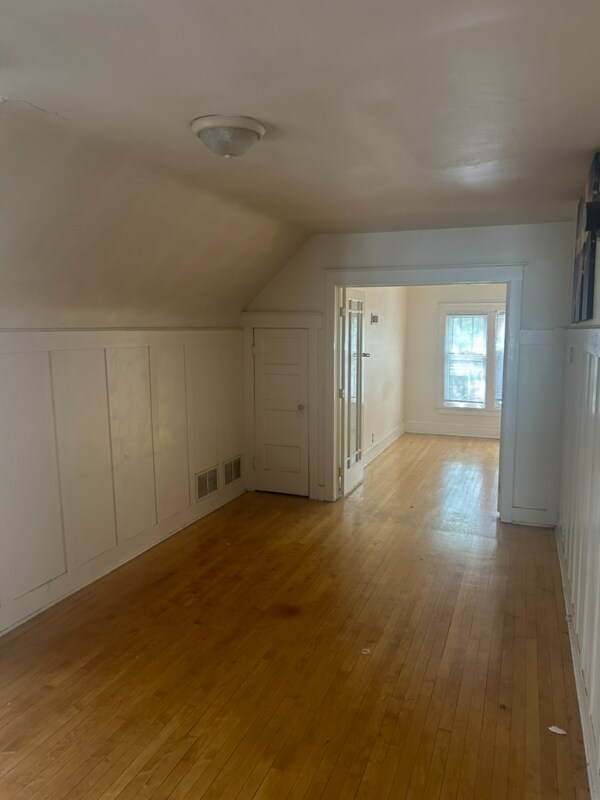 Foto del edificio - 1804 N Astor St