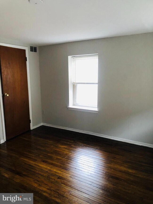 Foto del edificio - 944 N Orianna St
