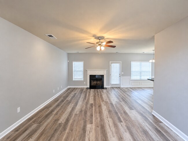 Building Photo - 2609 Serenity Ln