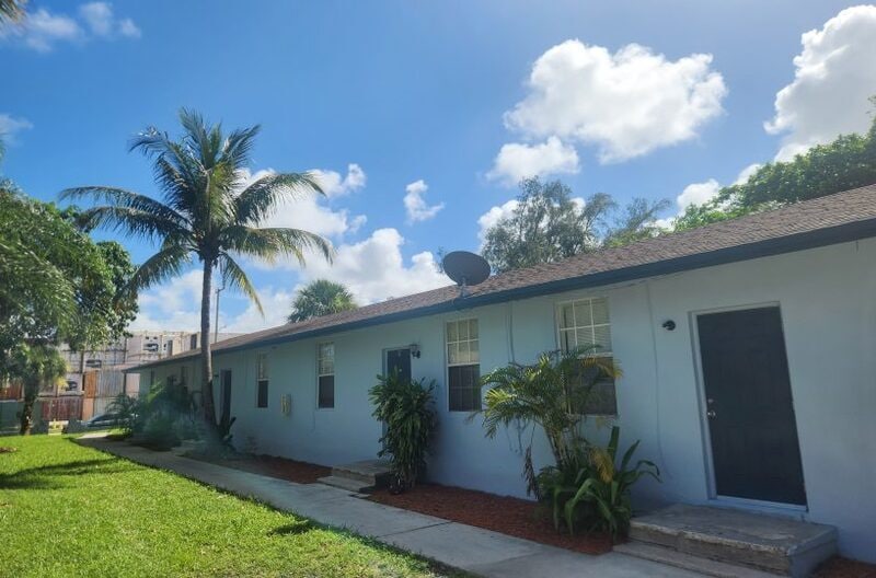 Photo - 128 W 10th Street, Unit 4