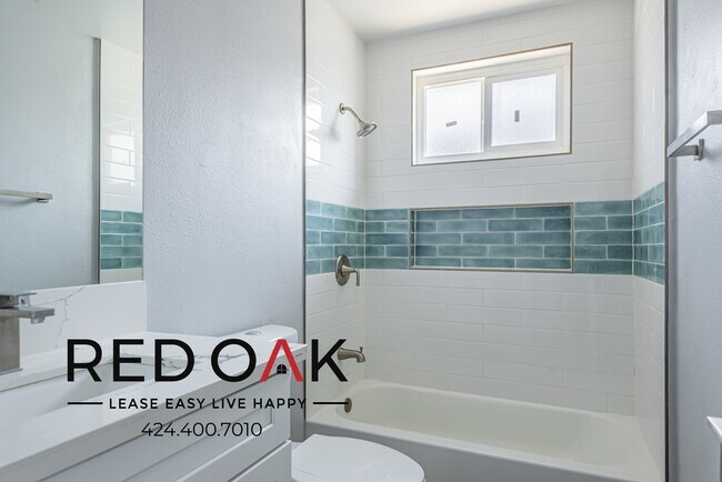 Foto del edificio - ~2 Weeks FREE~ Hi Tech Three Bedroom with ...