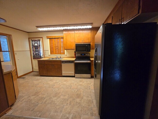 Foto del edificio - 801 Glensford Dr