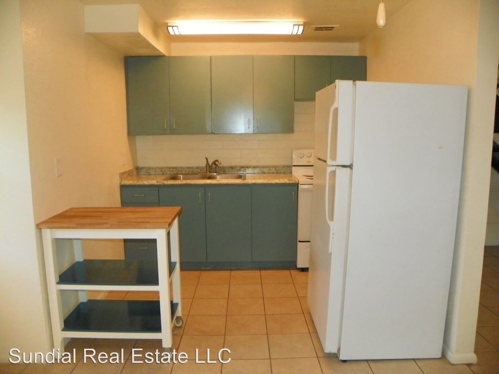 Primary Photo - 2107 S Granada Dr