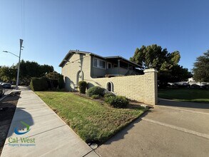 Building Photo - 1231 Juniper Dr