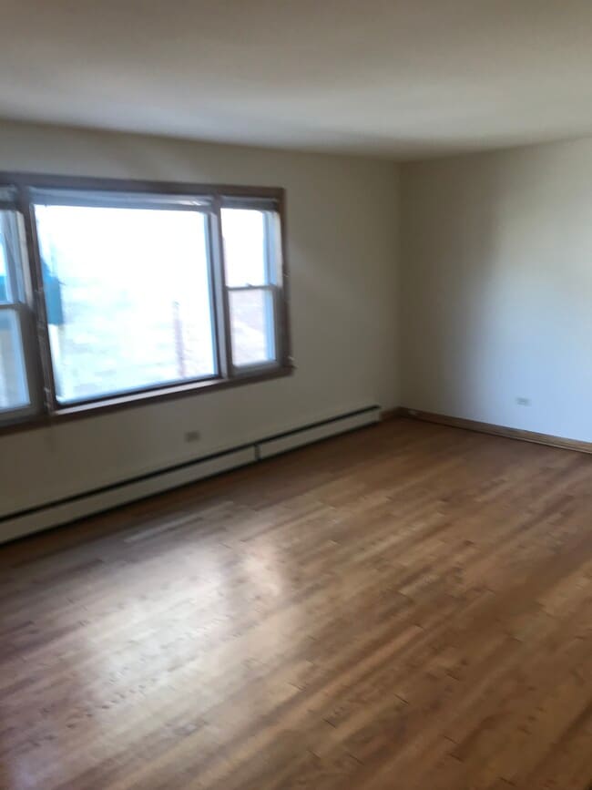 Building Photo - 3045 Harlem Ave