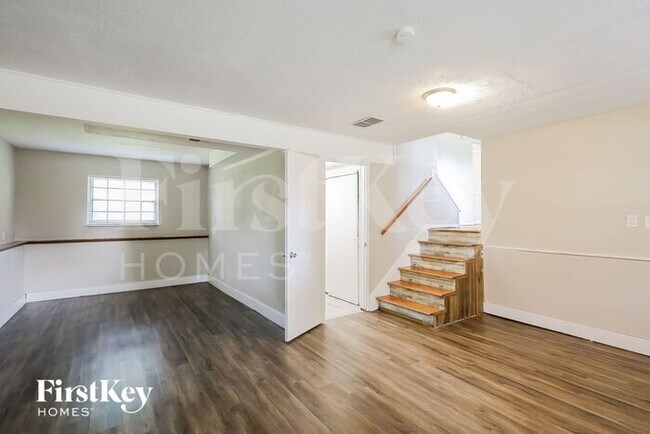 Foto del edificio - 3618 Ferncliff Ave