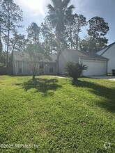 Building Photo - 10369 Arrow Lakes Dr E