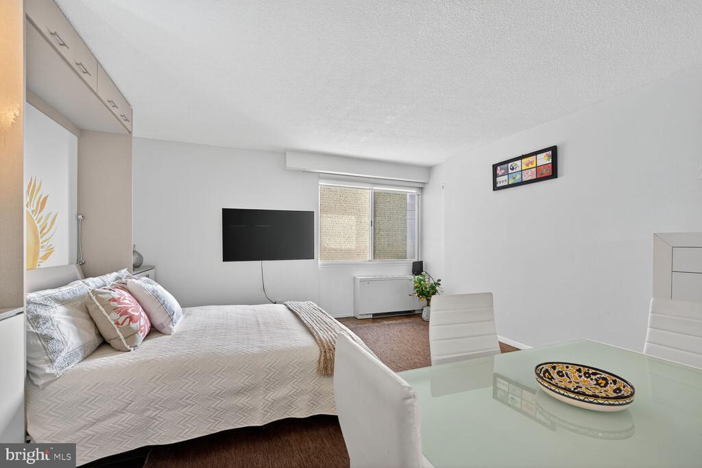 Foto principal - 4515 Willard Ave