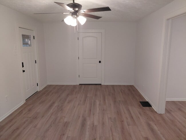 LIVING ROOM - 2705 Barth Ave