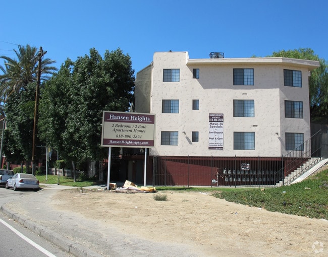 Building Photo - Hansen Heights