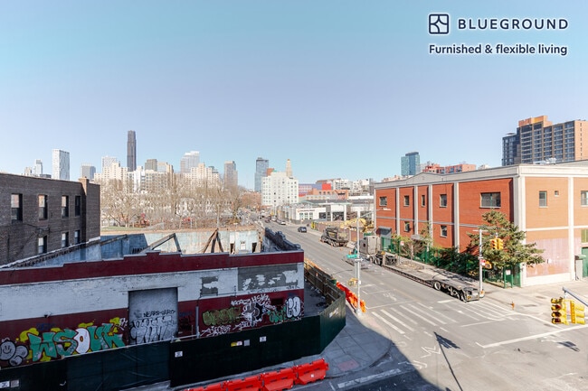 Building Photo - 240 3rd Ave