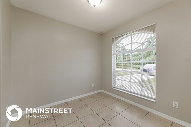 Foto del edificio - 3303 69th St W