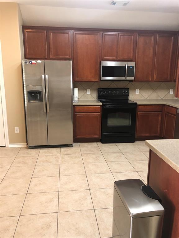 Foto del edificio - 4202 Leisure Ln