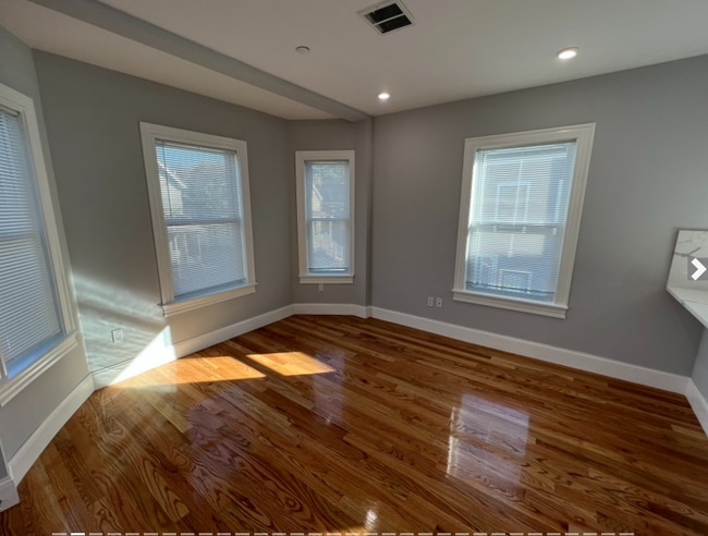 Foto del edificio - 29 Alpine St