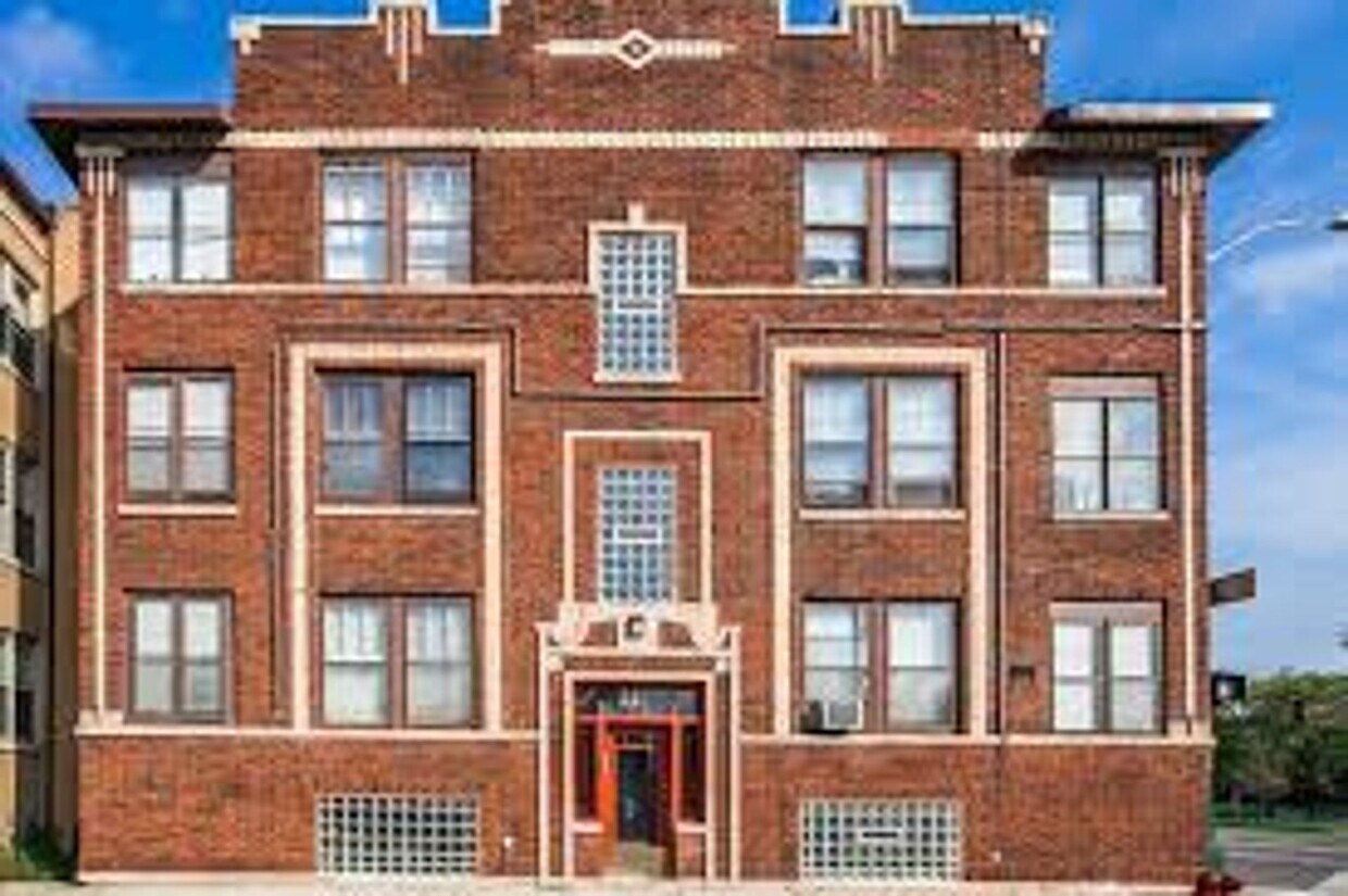 Foto del edificio - 6516 S Stony Island Ave