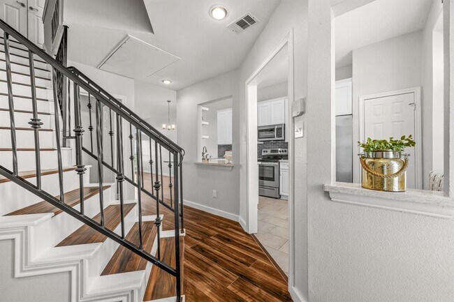 Foto del edificio - 2918 Ranch to Market Rd 620