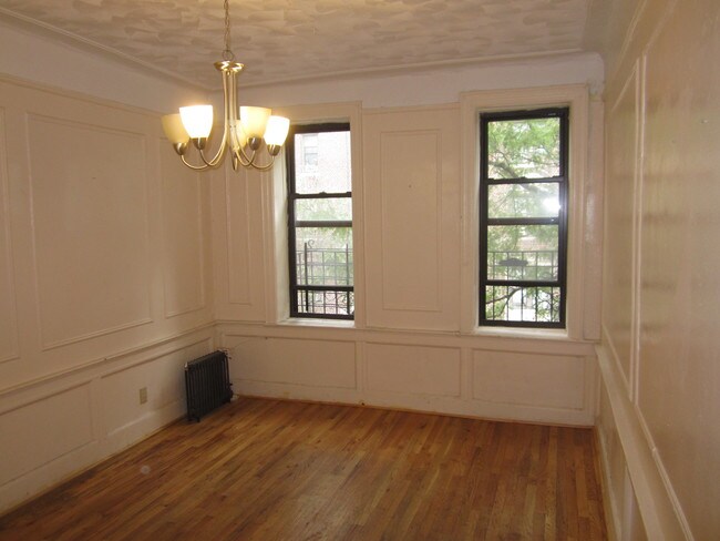 Building Photo - 2617 Newkirk Ave