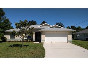 Building Photo - 68 Buttonworth Dr