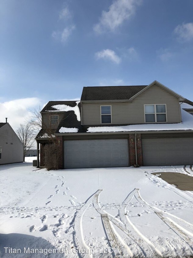 Primary Photo - 2400 Hopkins Dr