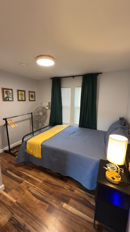 Foto del edificio - 2215 Maynard Ave