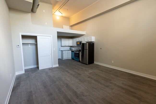 Foto del edificio - 4627 E Thompson St