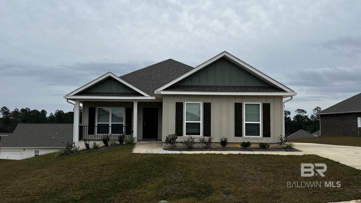 Foto principal - 13236 Cavalier St