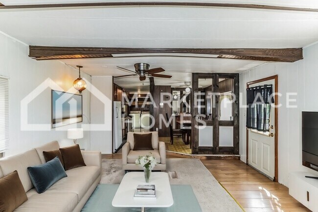 Foto del edificio - 4750 N County Rd 500 E