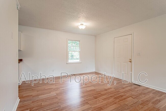Foto del edificio - 310 Brown Ave