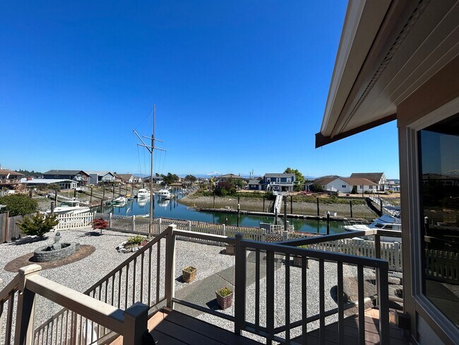 Foto del edificio - 4098 Sucia Dr