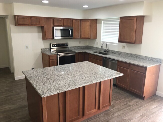 Foto del edificio - 3bd/2ba Home in great neighborhood in Mesa!