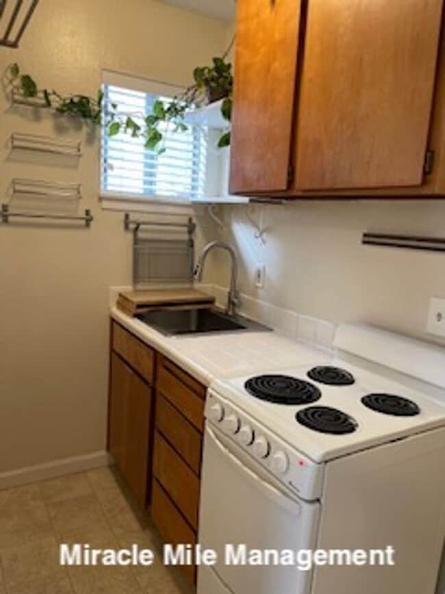 Building Photo - almonte