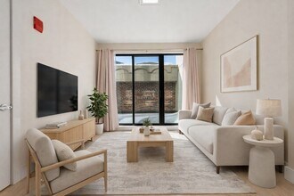 Building Photo - 121 Portland St