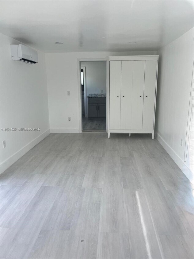 Foto del edificio - 6521 SW 5th St