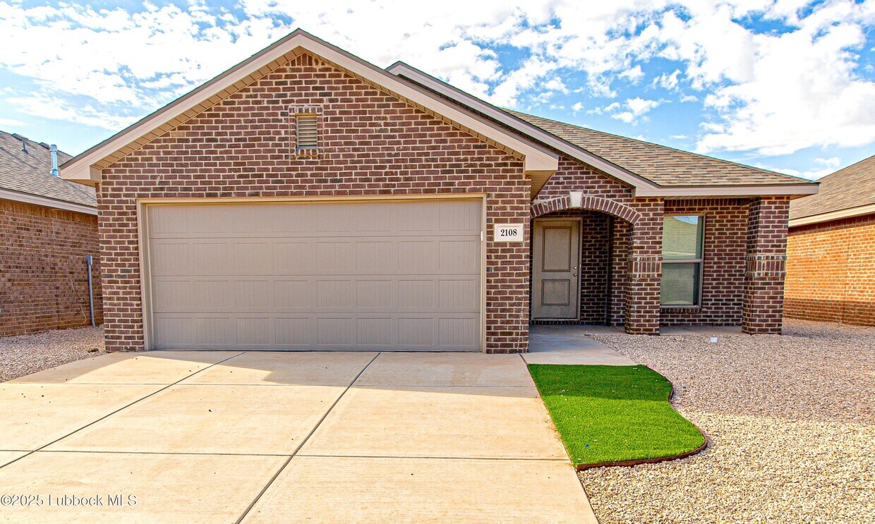 Foto principal - 2108 Kirksey Ave