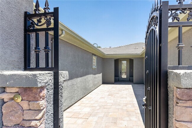 Building Photo - 8606 Kennedy Heights Ct