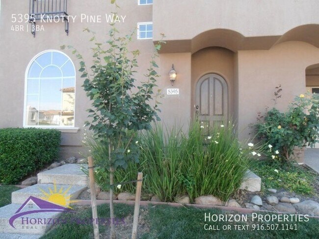 Foto del edificio - 5395 Knotty Pine Way