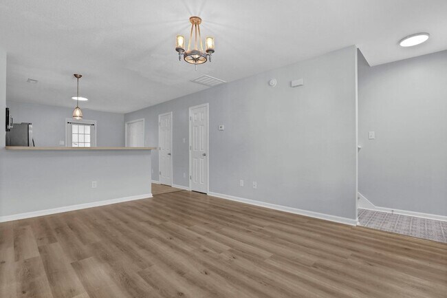 Foto del edificio - 1402 Old Folkstone Rd., Unit 2