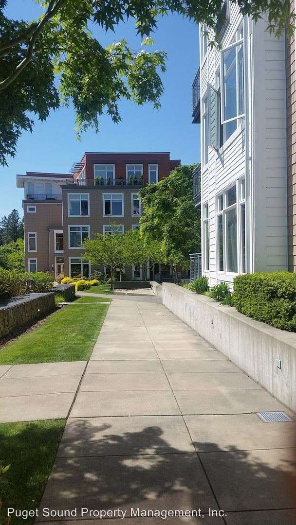 Foto del edificio - 170 Harbor Square Loop NE